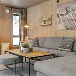 4 Star Holiday Home In Favang