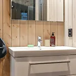 4 Star Holiday Home In Favang בית נופש