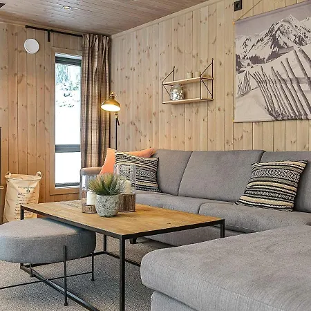 10 Person In F Vang Holiday home *
