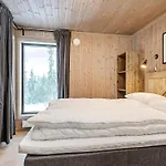 4 Star Holiday Home In Favang *